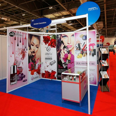Stand Publicitario Amelia Cosmetics